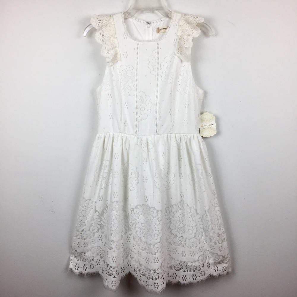 Altar’d State Floral Lace Alvida Fit & Flare Dress - Picture 4 of 8